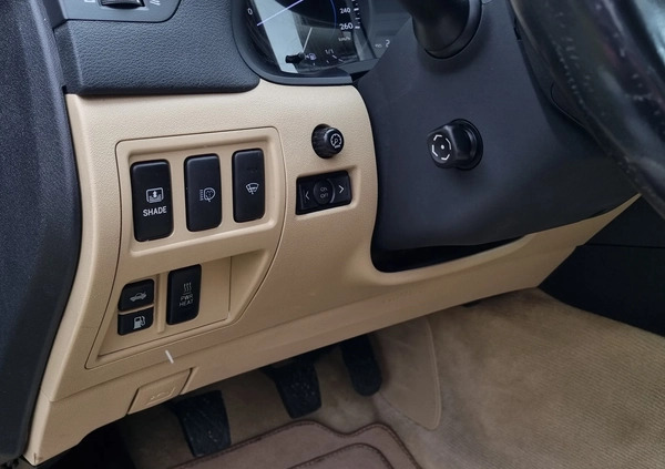 Lexus IS cena 27900 przebieg: 211508, rok produkcji 2007 z Bytów małe 781